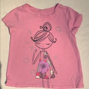 Baby Gap tee with girl blowing bubbles
